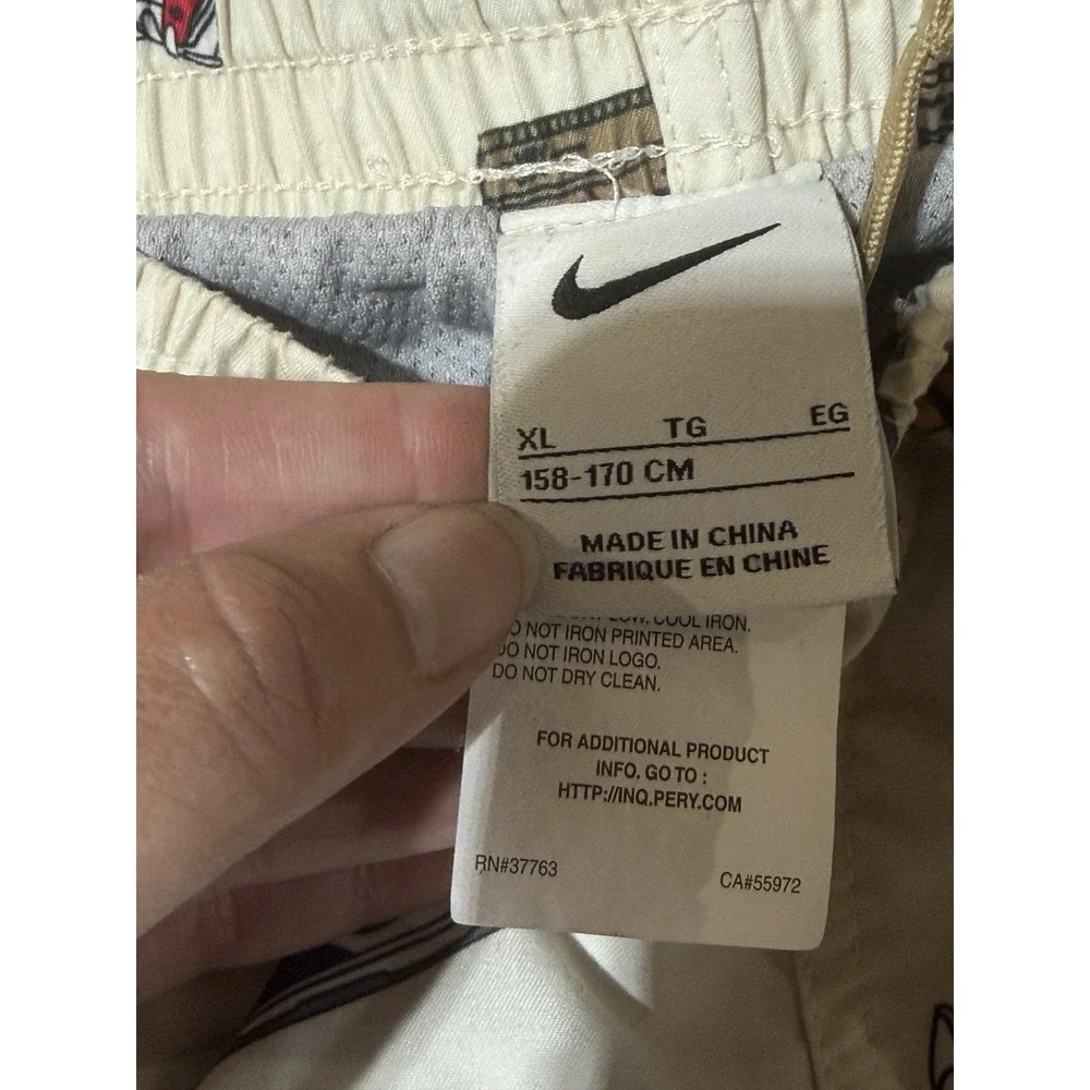 Nike Men XL 8